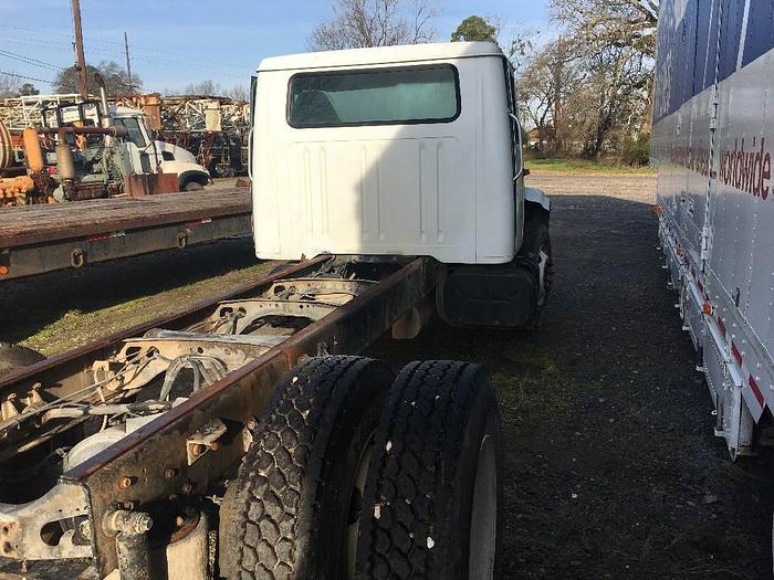 Used 2001 International Truck And Engine Corporation 4700