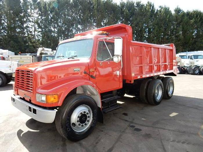 Used 2001 International 4900