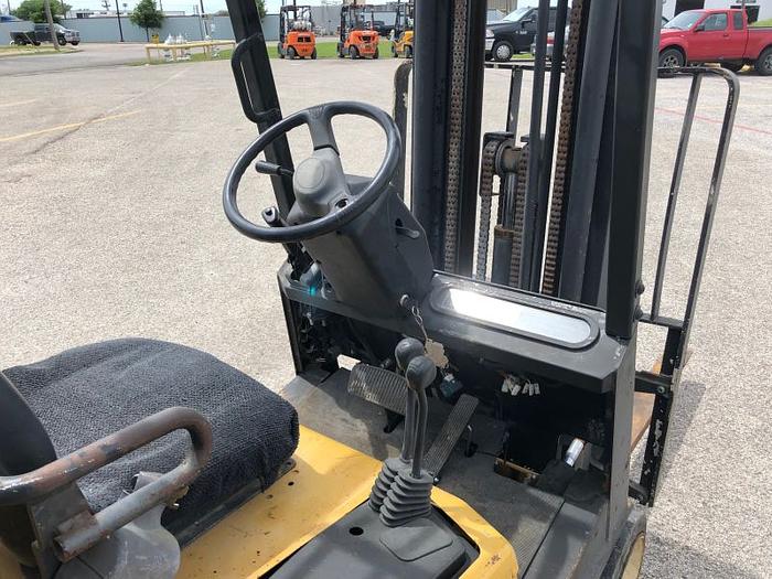 Used 1999 Yale GLC040