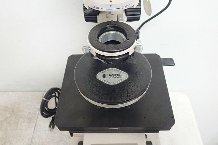 Used Nikon Diaphot Inverted Microscope with 4 Objectives HMC20 LWD 0.4NA 160/0-2