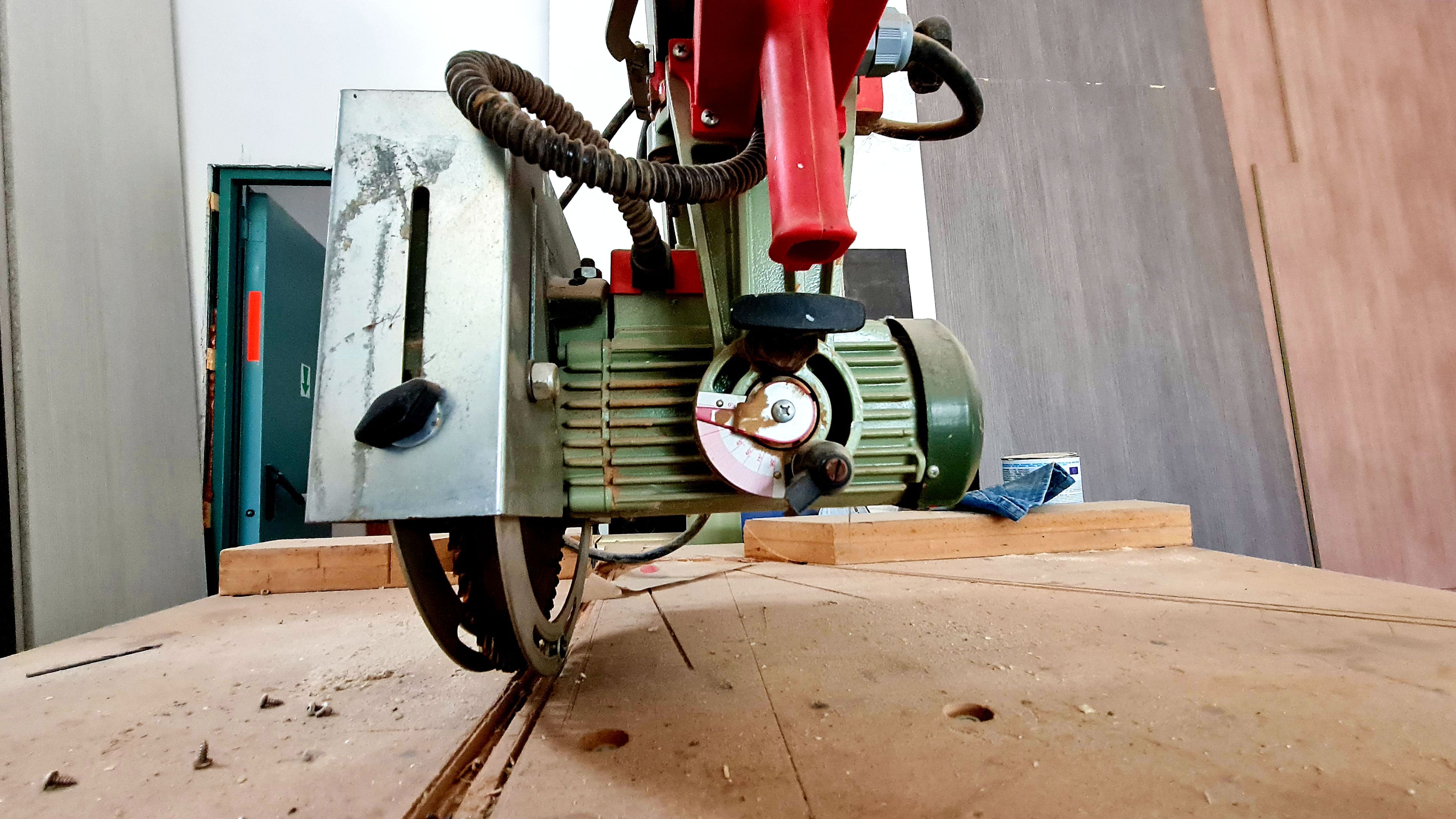 Used Omga RN 900 - Radial arm saw - 1998