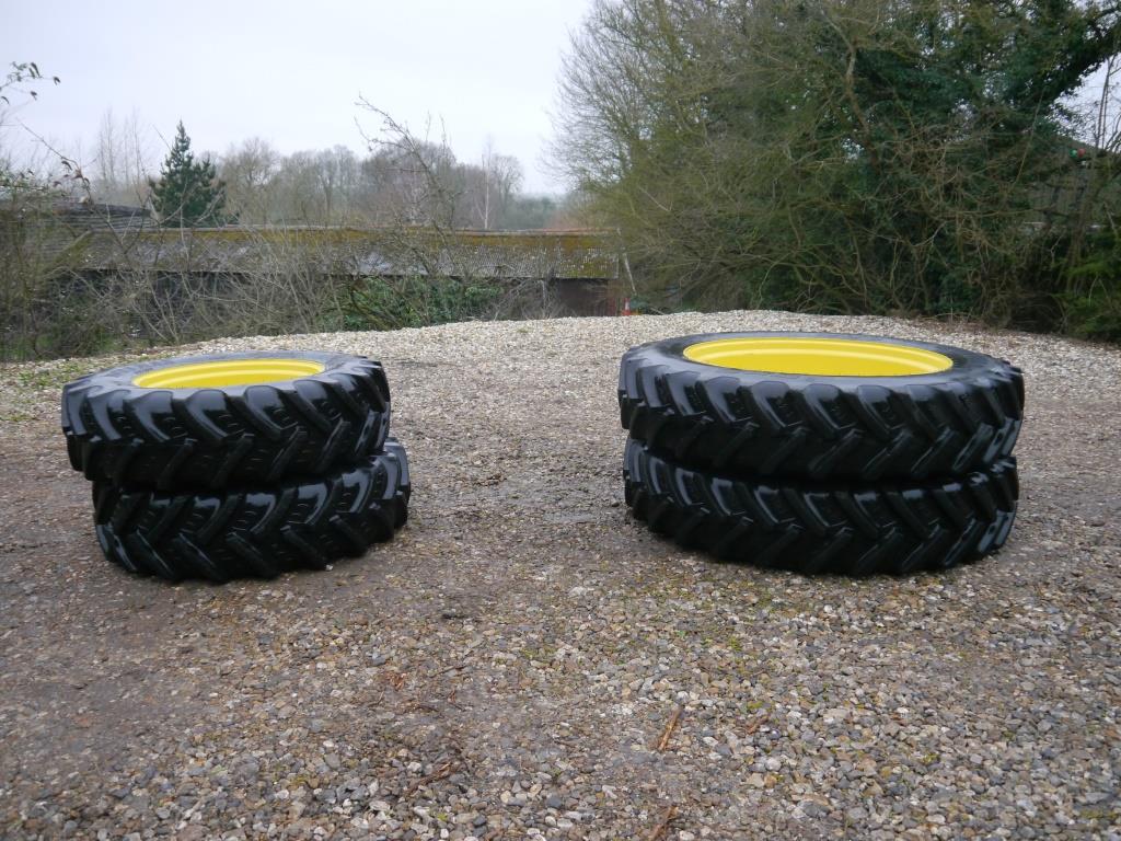 Used John Deere Row Crop Wheels and Tyres