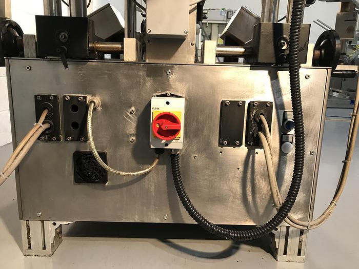 Used PAGO System 80 labelling machine