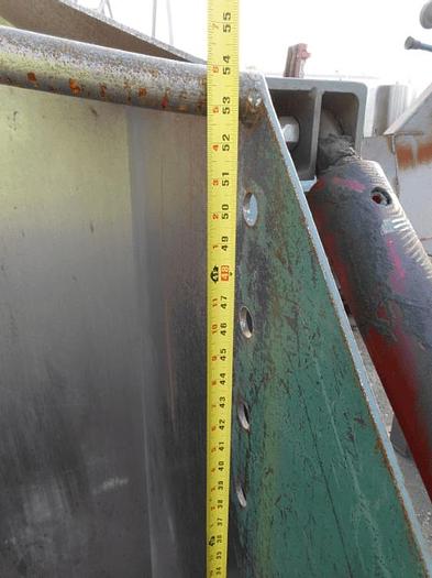 Used PORTABLE DUMPER ON CASTERS