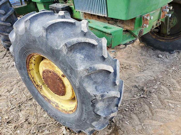 Used John Deere 4640 Tractor