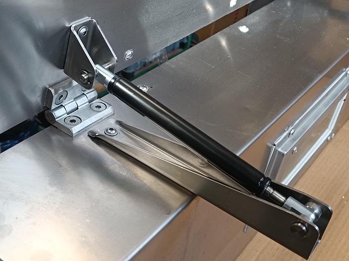 Gebraucht 2 Stück Industrie-Gaszugfeder inkl. Zubehör, GZ 19-100-AA-270N, ACE, gebraucht-Top