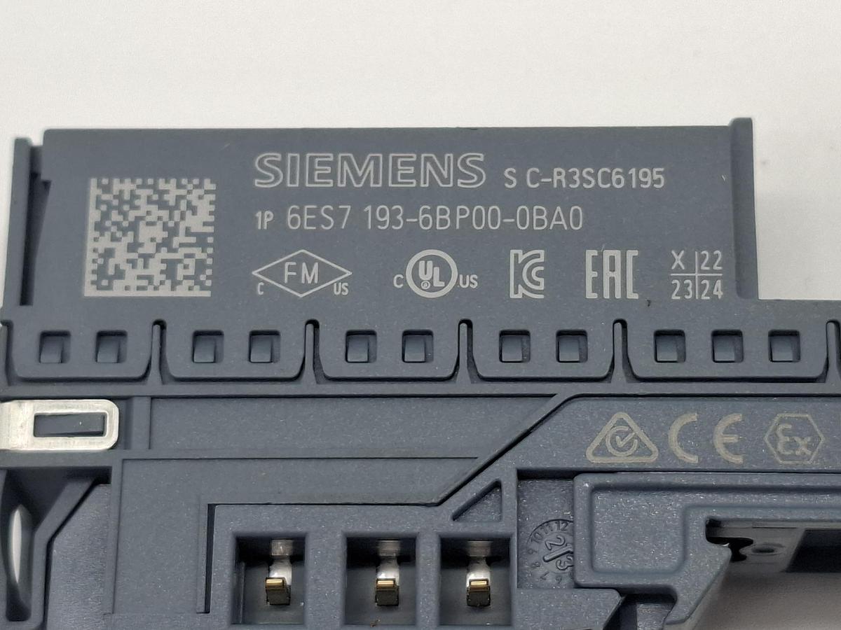 5 Stück Base unit Typ A0, 6ES7 193-6BP00-0BA0 Siemens, neu