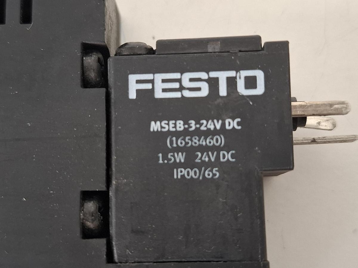 Gebraucht Magnetventil mit Schalldämpfer und Stecker, CPE18-M1H-5/3G-QS-10, 170259, Festo, gebraucht