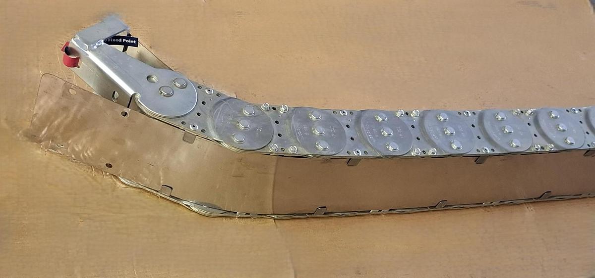 Geschlossene Metall Energiekette, S1250.171-RM-300-St-4000, Kabelschlepp, neuwertig