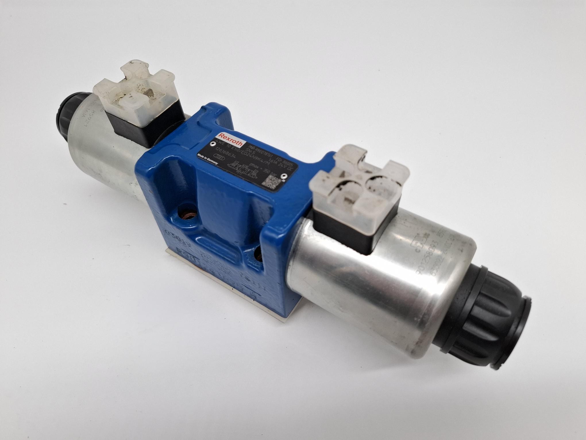 Wegschieberventil, R901278761, 4WE10E50/EG24N9K4/M, Rexroth, neuwertig