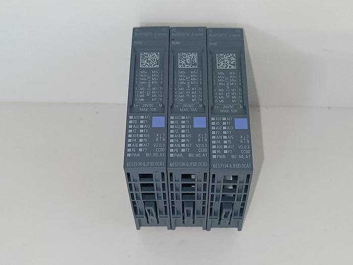 Gebraucht 1 Stück SIMATIC ET200SP, analoges Eingangsmodul, 6ES7134-6JF00-0CA1, Siemens, neuwertig