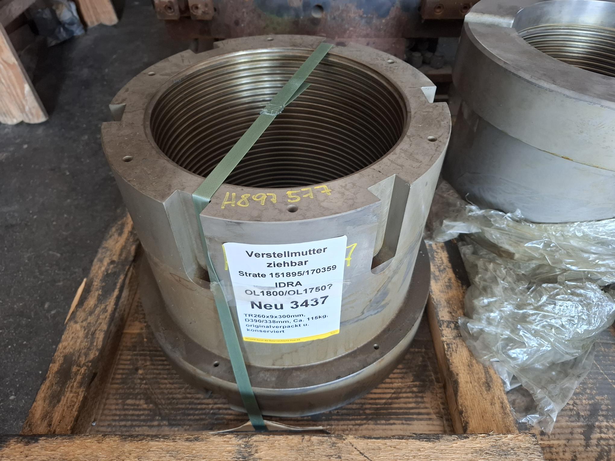 Verstellmutter für Druckgussmaschine IDRA OL1800, ziehbar, TR260x9, 170359, Idra, neu