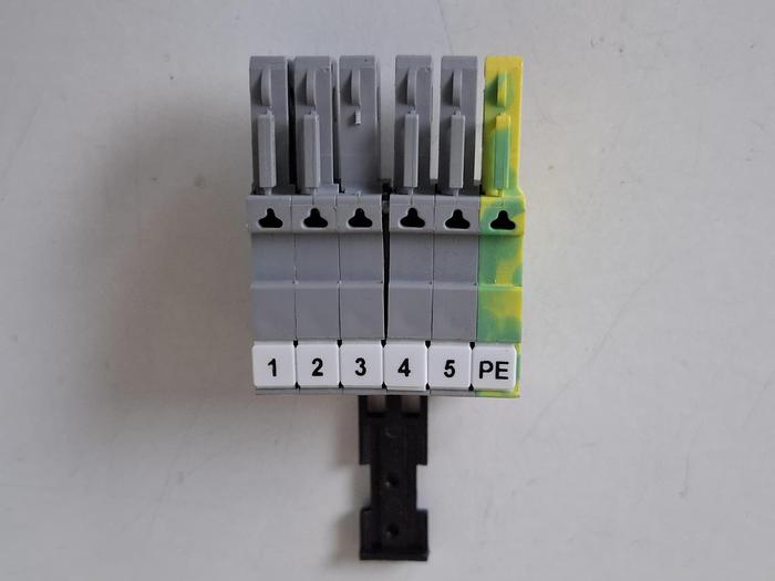 82 Stück Stecker zu Reihenklemmen PTTP 2,5, PP-H2,5/…., Phönix, neuwertig