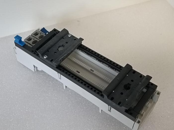 Gebraucht 5 Stück Geräteadapter, SV 9340.630, Rittal, gebraucht-Top