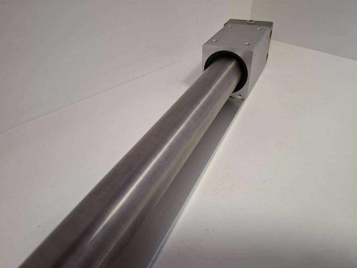 Kolbenstangenloser Linearantrieb, CY3R40TF-900, SMC, neu