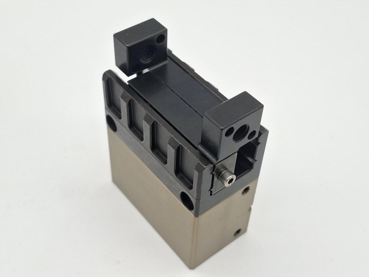 Kleinteilegreifer pneumatisch, MPG+64-IS, 0305543, Schunk, neu