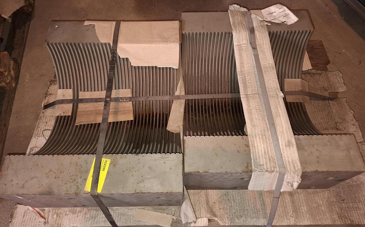 Geteilte Mutter für Druckgussmaschine, TR375x12, 924399, Frech/Müller Weingarten, neu