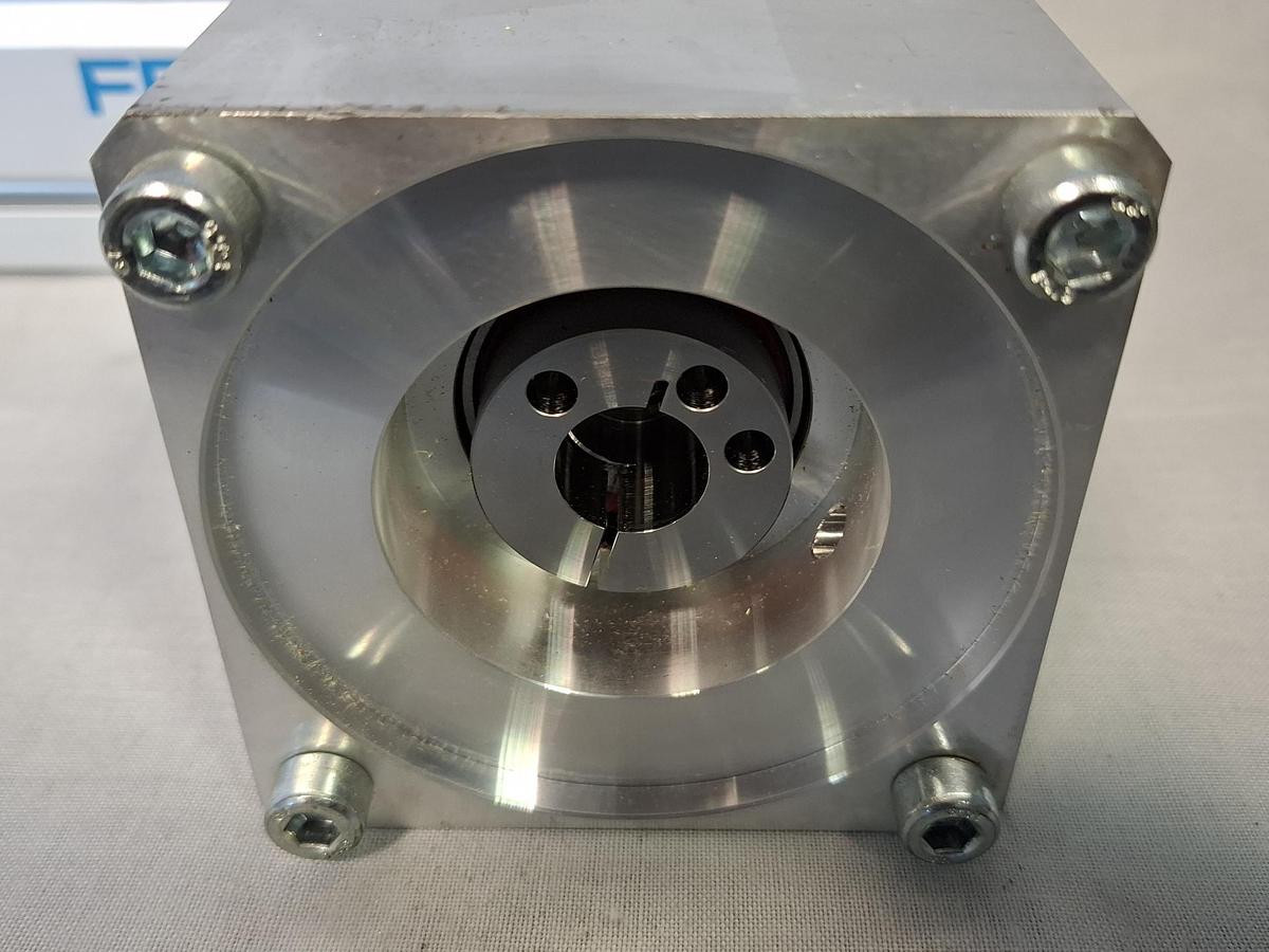 Linearantrieb + Planetengetriebe, Hub 1500, EGC-120-1500-TB-KF-0H-GV, 556815 +.., Festo, neuwertig