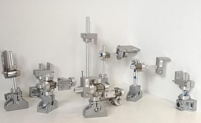 Gebraucht 9 Stück Sensorhalter/flexibles Montagesystem, BAV…, D12mm, Balluff, neuwertig -50%