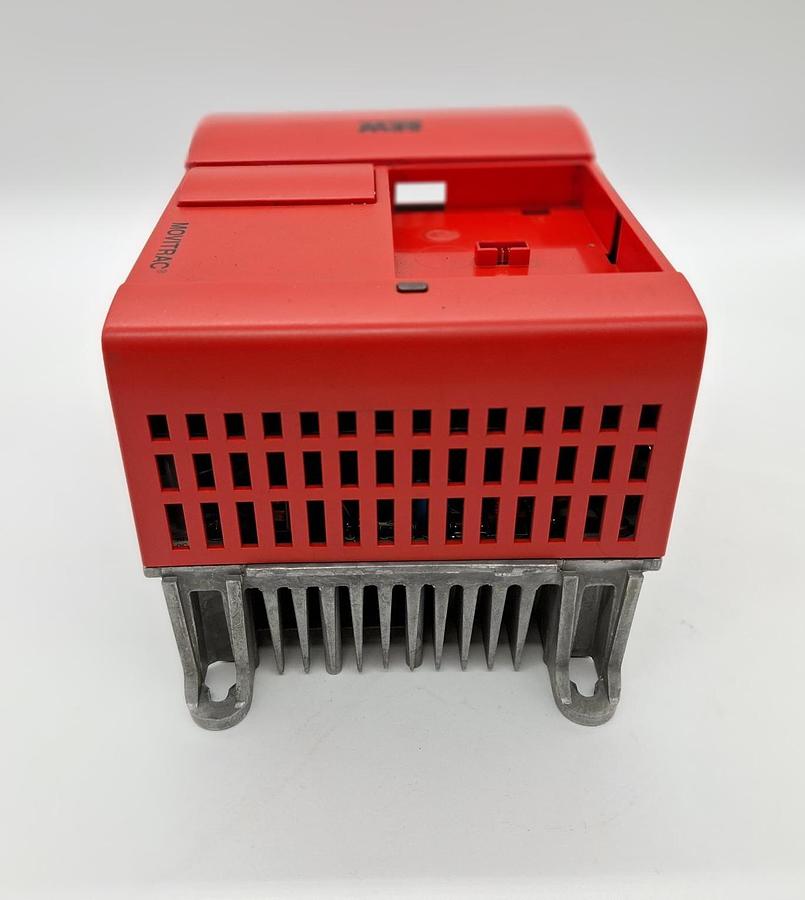 Gebraucht Frequenzumformer Movitrac, 1kW, 31C008-503-4-00, SEW, gebraucht