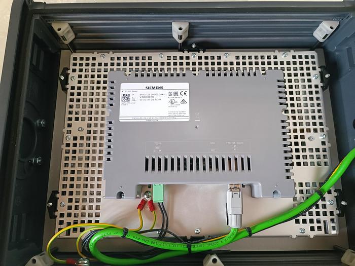 Gebraucht SIMATIC Panel + Gehäuse + Wanderhalterung, 6AV2 123-2MB03-0AX0 + …, Siemens, neuwertig