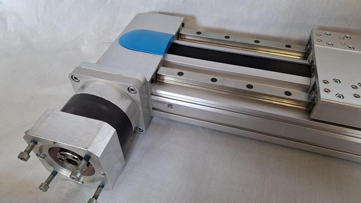 Linearantrieb + Planetengetriebe, Hub 880, EGC-HD-220-880-TB-0H-GK, 556825 +.., Festo, neuwertig