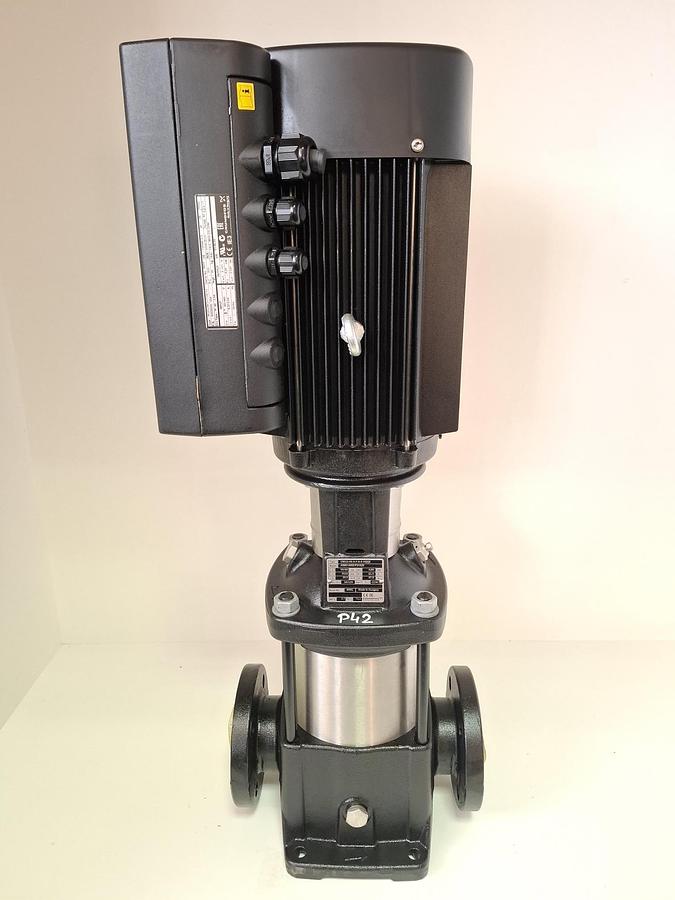 Druckerhöhungspumpe mit Frequenzumformer, CRE15-03 A-F-A-E-HQQE, Grundfos, neu