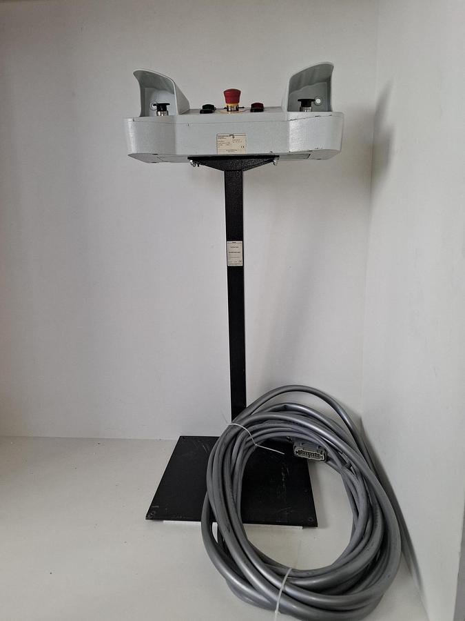 Gebraucht Zweihand Bedienkonsole + Stativ, 3SU1853-3AA00-0AA1+ 3SU1950…, Siemens, gebraucht-Top