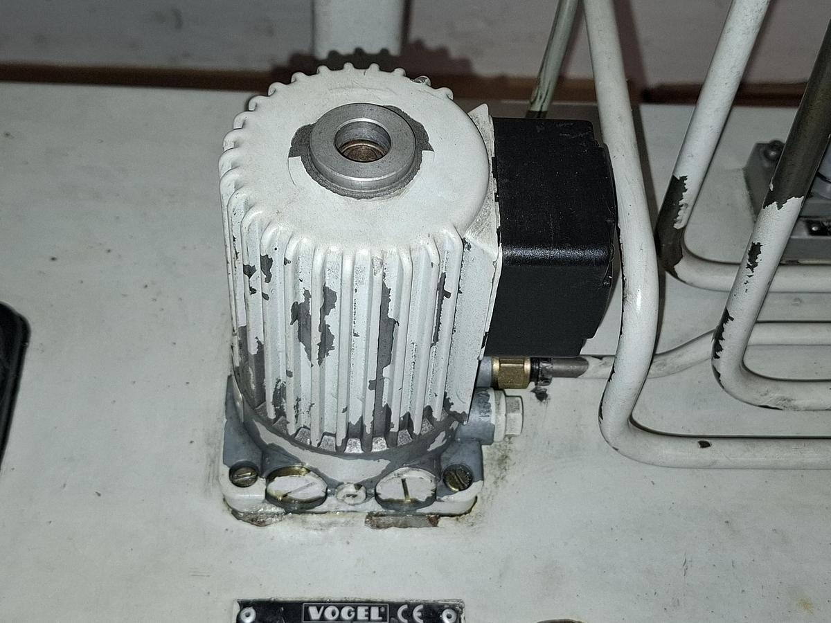 Gebraucht Zentrale Öl- und Fettschmieranlage, MFE5-BW30 + KFG1-5W2 Vogel, gebraucht