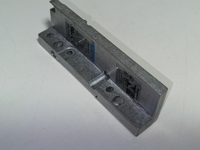 11 Stück Endplatte, brandneu, VMPA-EPR, 533373, Original Festo, neu