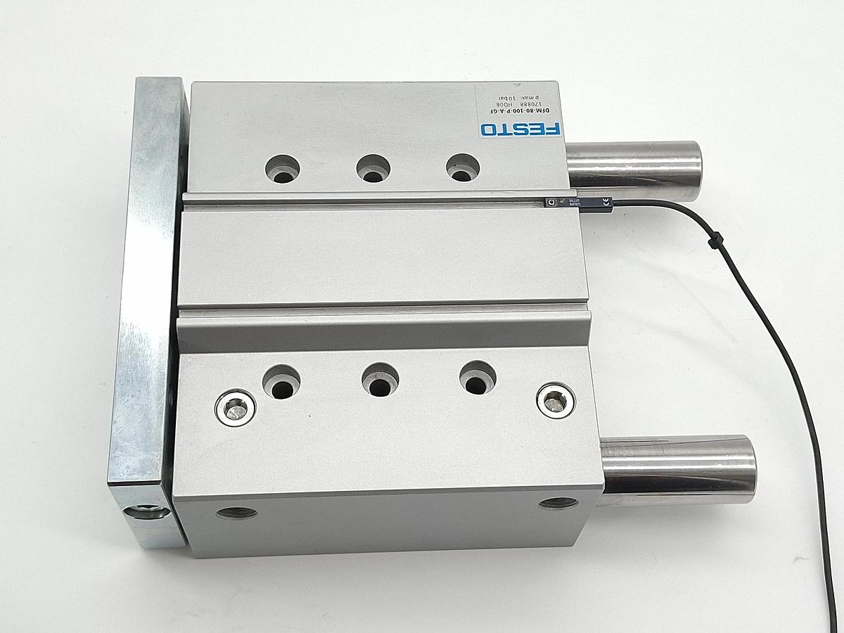 Doppelt geführter Zylinder, Hub 100mm, DFM-80-100-P-A-GF, 170888, Festo, neu