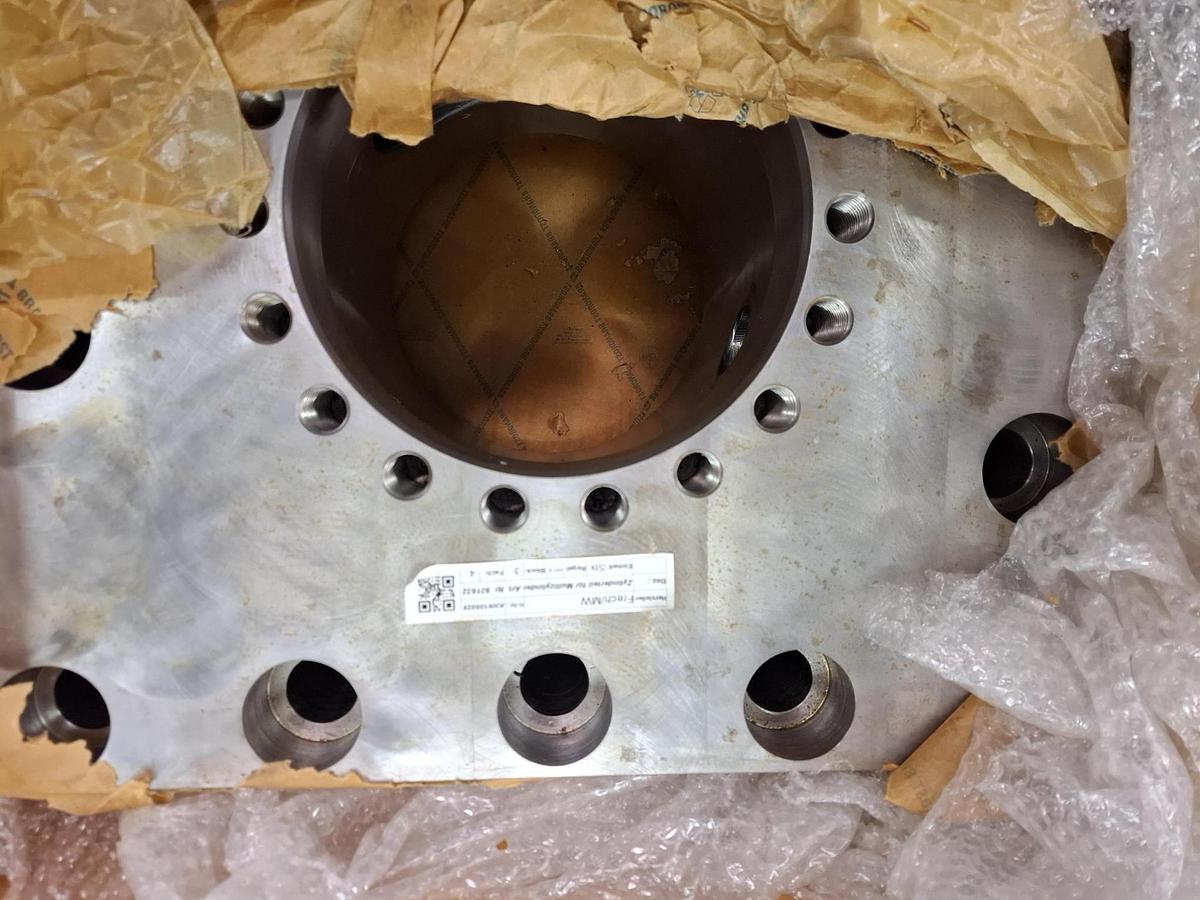 Gebraucht Zylinderteil für Multi für Druckgussmaschine GDK3500, 931732, Frech/Müller Weingarten, neu