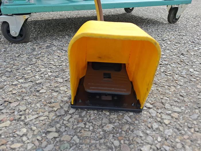 Gebraucht Staubfreies, fahrbares Strahlgerät, HSP-20, Clemco, gebraucht-Top