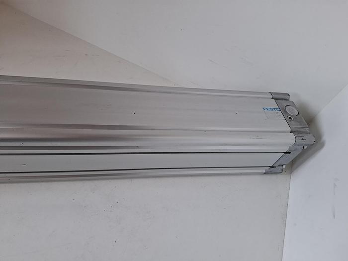 Gebraucht Normzylinder mit Feststelleinheit, DNC-125-500-PPV-A-KP, 163494, Festo, gebraucht-Top