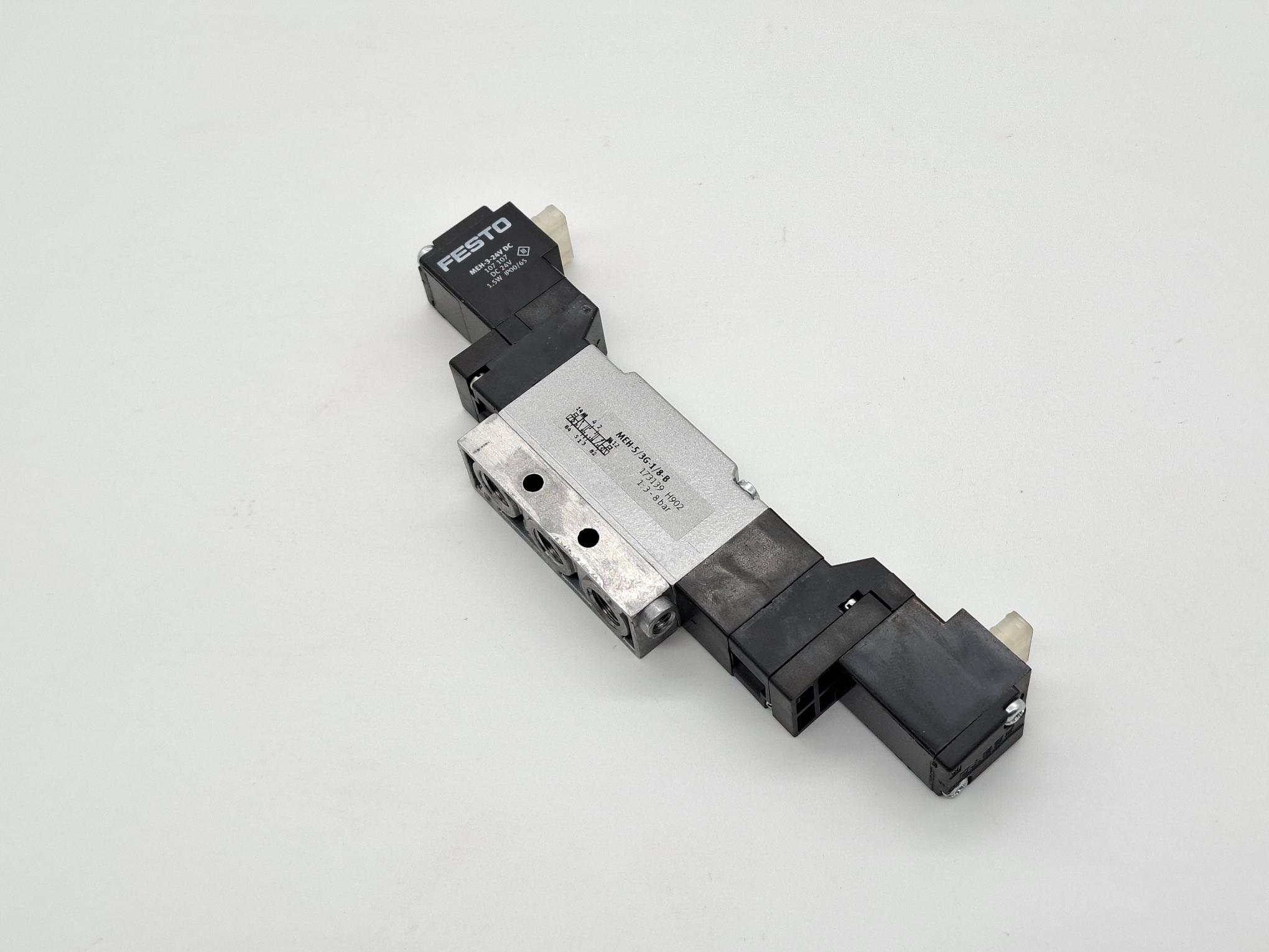 Magnetventil, 173139, MEH-5/3G-1/8-B, Festo, neu