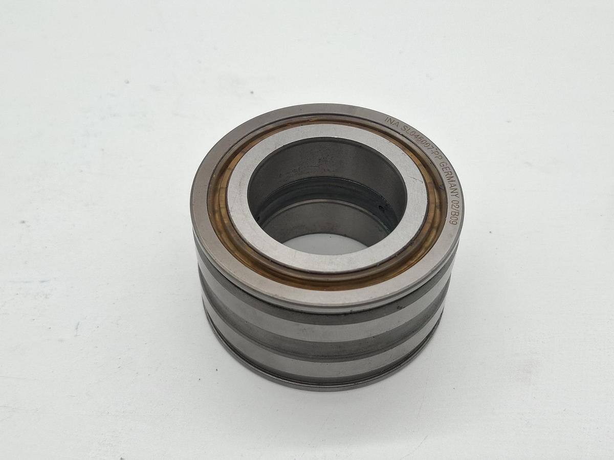 1 Stück Zylinderrollenlager, SL045007-PP, INA, neuwertig