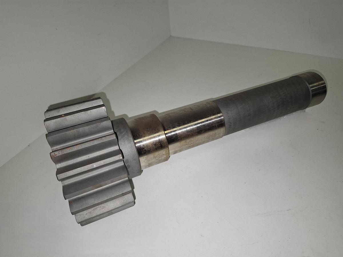 Ritzelwelle 7.Achse, AD138mm, 23 Zähne, MG1-02634, ABB, neu