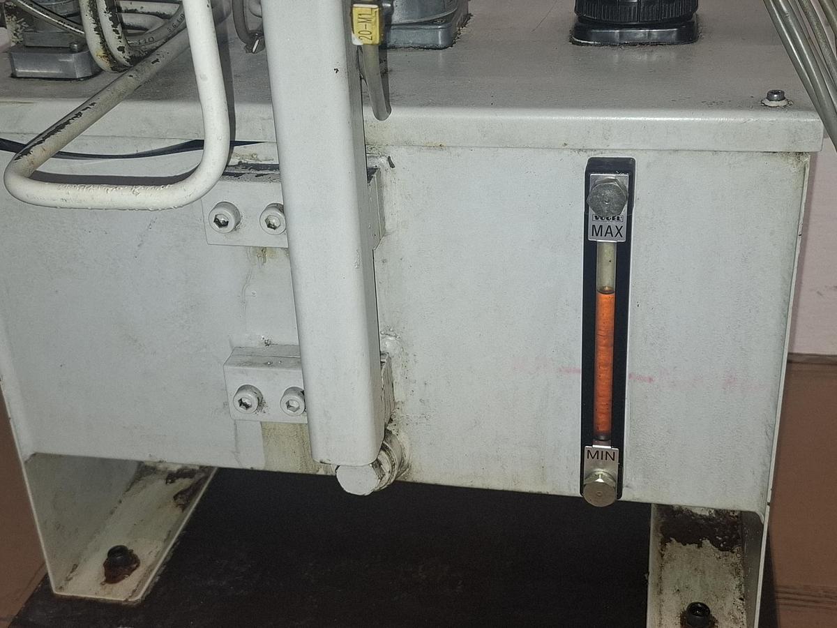 Gebraucht Zentrale Öl- und Fettschmieranlage, MFE5-BW30 + KFG1-5W2 Vogel, gebraucht