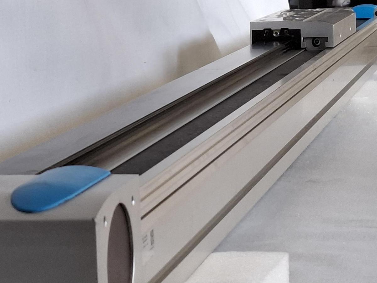 Linearantrieb, Zahnriemenachse, Hub1500, EGC-120-1500-TB-KF-0H-GV, 556815, Festo, neuwertig