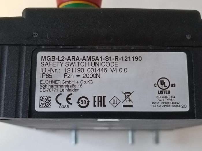 Gebraucht Schließanlage, MGB-L2-ARA-AM5A1-S1-R-121190 + MGB…., Euchner, neuwertig