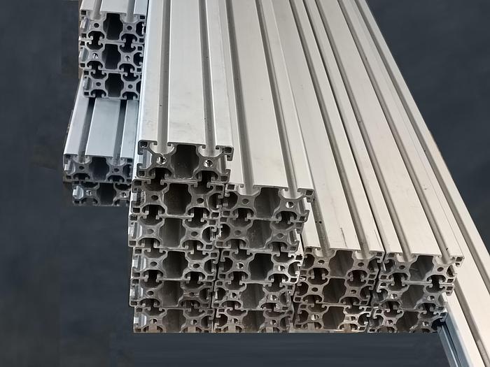 Gebraucht 43,5m Aluminiumprofil zum Sensationspreis €17/m excl., Nut 8mm, 40 x 80mm , gebraucht