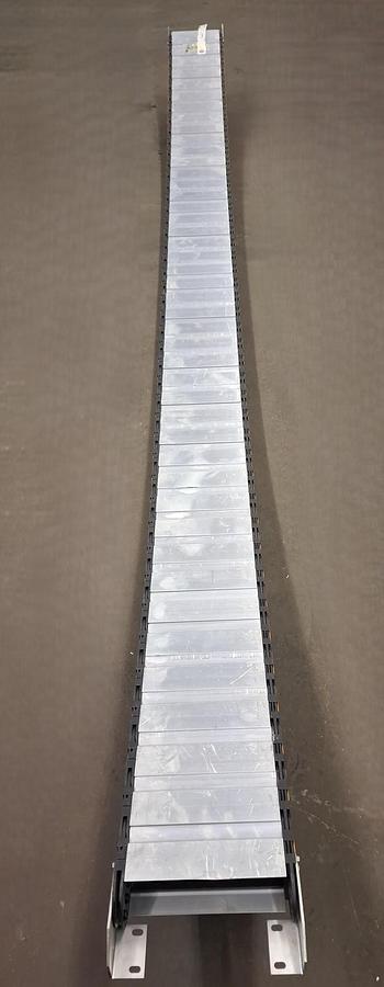 Geschlossene Energiekette, Energieführung, 3520mm, 308CU199280, Brevetti, neuwertig