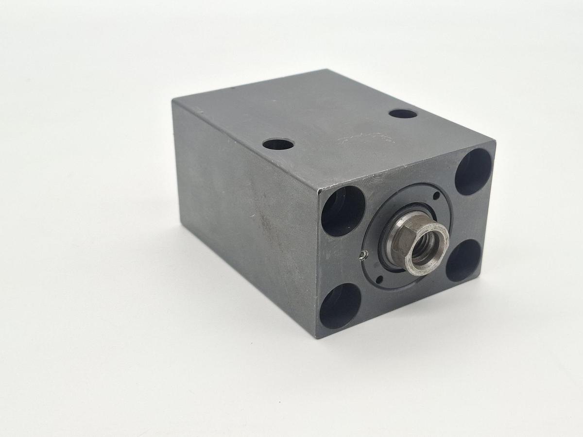 Blockzylinder, Hub 50mm, Kolben D32mm, 500bar, 1544165, Roemheld, neuwertig