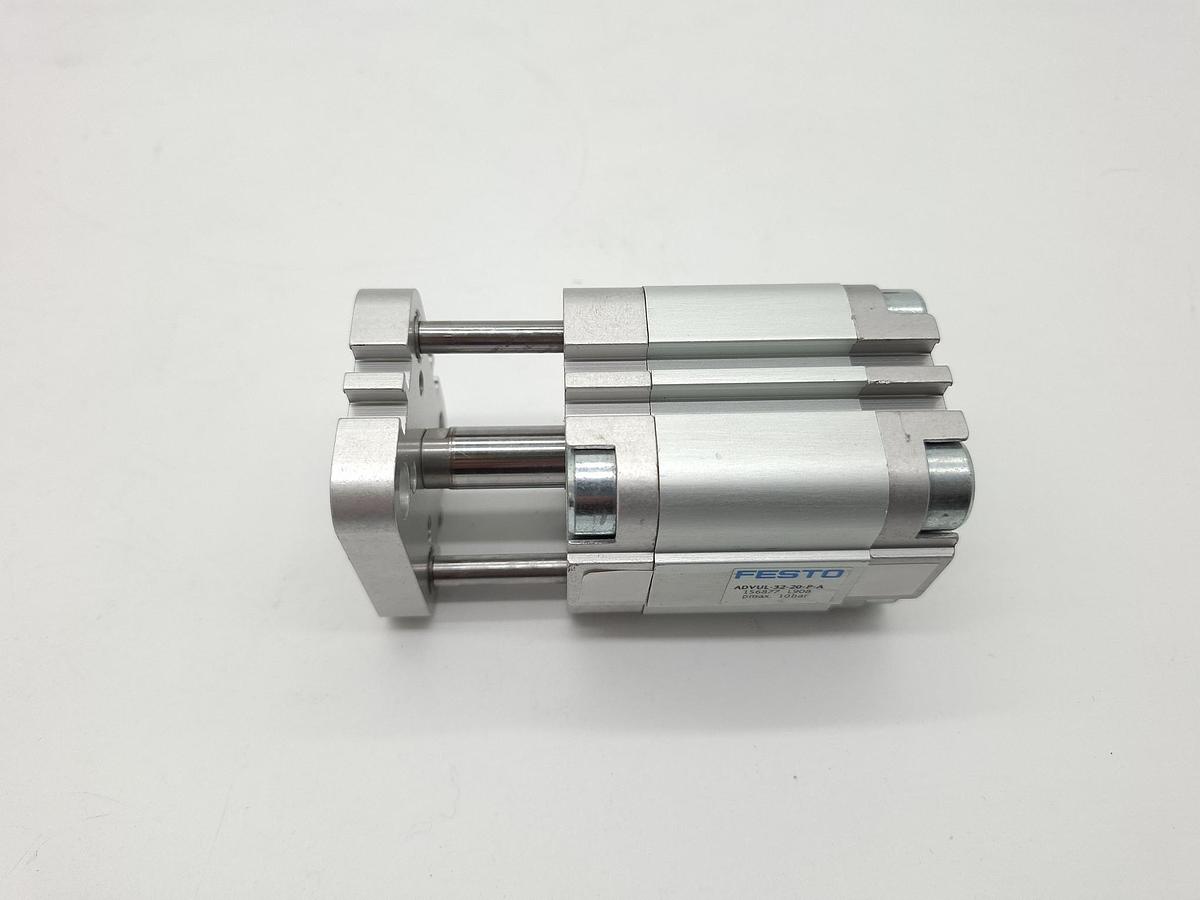 2 Stück Kompaktzylinder, Hub 20mm, ADVUL-32-20-P-A, 156877, Festo, neu