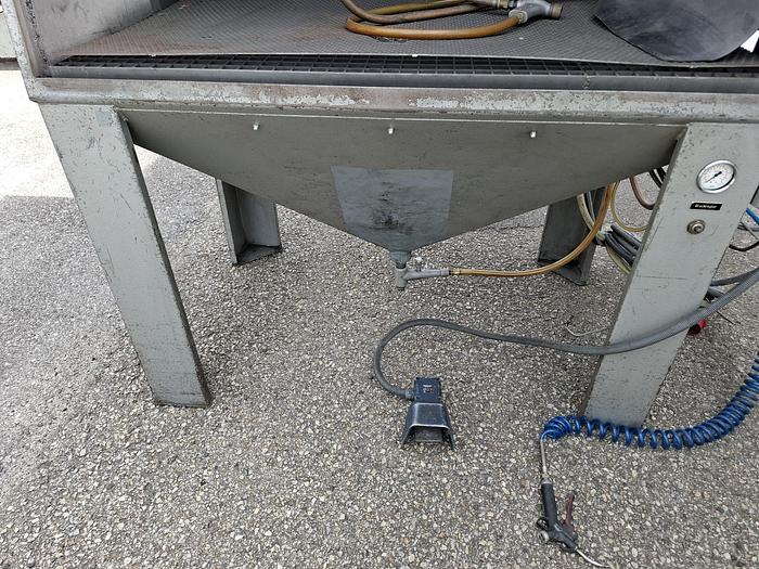 Gebraucht Injektorstrahlanlage + Staubabscheider, TR140 + 1000, SIGG, gebraucht