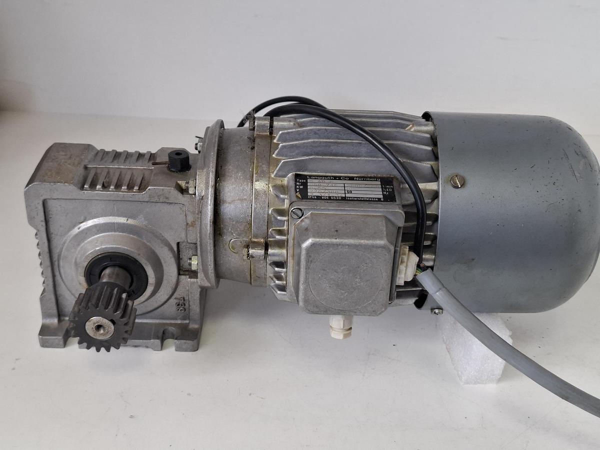 Gebraucht Winkelgetriebemotor, 2800/280/min, I=10:1, 0,55KW, 220/380V, S 40 N, Langguth, gebraucht