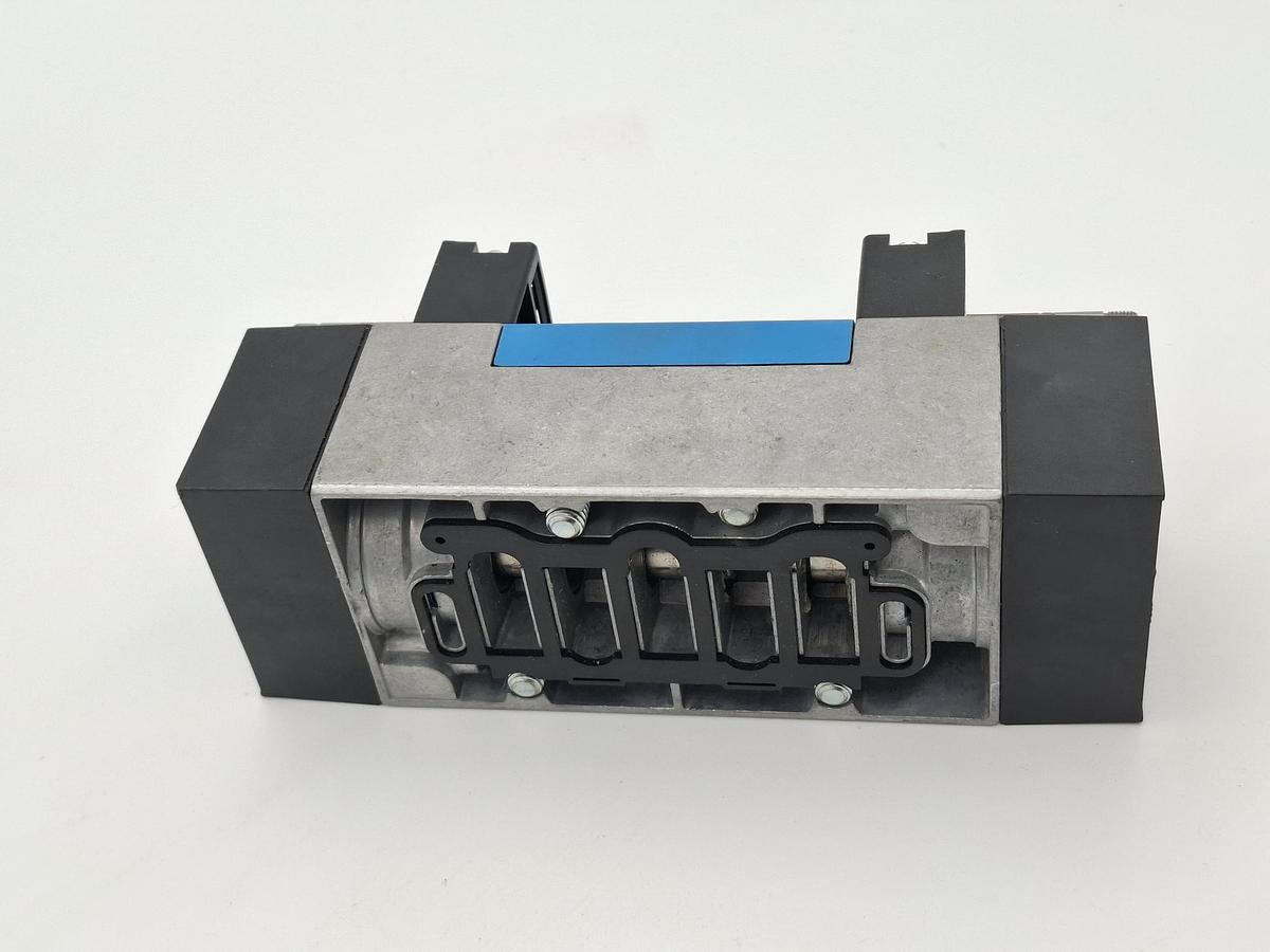 Magnetventil, 151874, MFH-5/3E-D-3-C, Festo, neuwertig