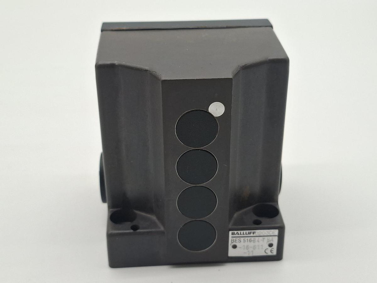 Reihengrenztaster + 4 induktive Einzelpositionsschalter, BES 516-B04-THA-16-611-11 Balluff, neu
