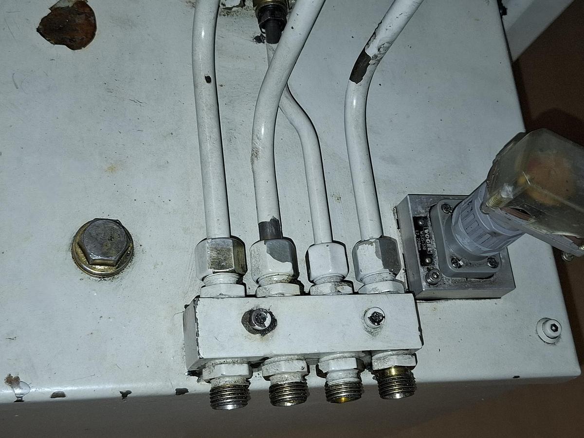 Gebraucht Zentrale Öl- und Fettschmieranlage, MFE5-BW30 + KFG1-5W2 Vogel, gebraucht