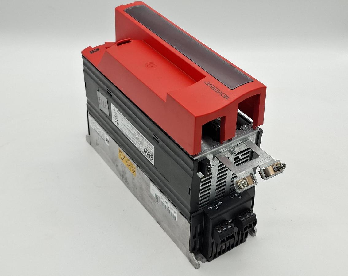 Gebraucht Frequenzumformer, sehr wenig Betrieb!, 4KW, MDX61B0040-5A3-4-0T, SEW, gebraucht-Top